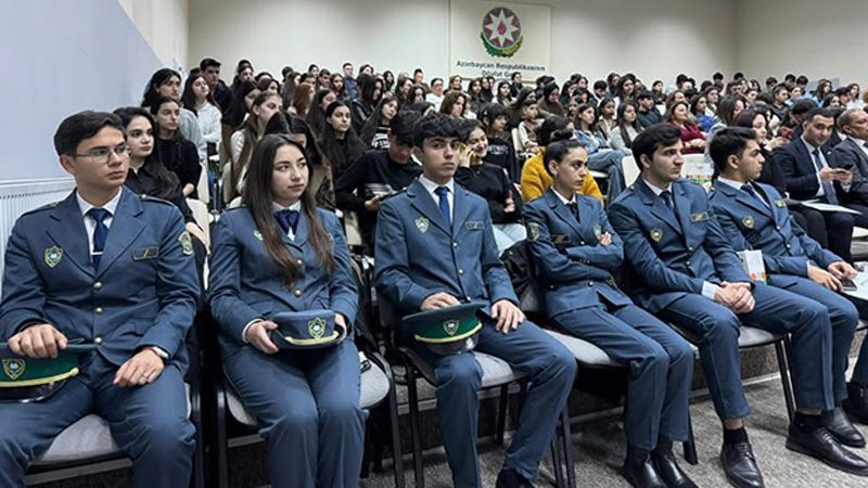 Gömrük Akademiyasında maliyyə problemi yaranıb - Tələbələrin təqaüdləri verilmir
